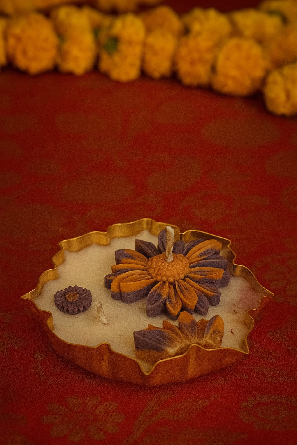 Daisy Lotus Urli | Cactus Blossom